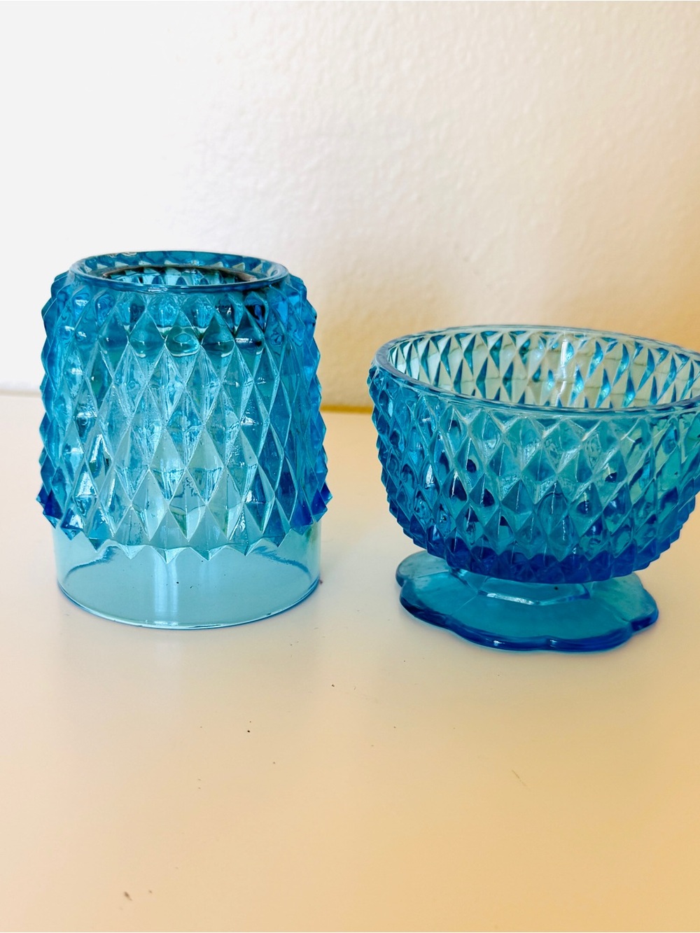 Vintage Indiana Glass Diamond Point Fairy Lamp Ice Blue Kimberlite MCM - Picture 3 of 7